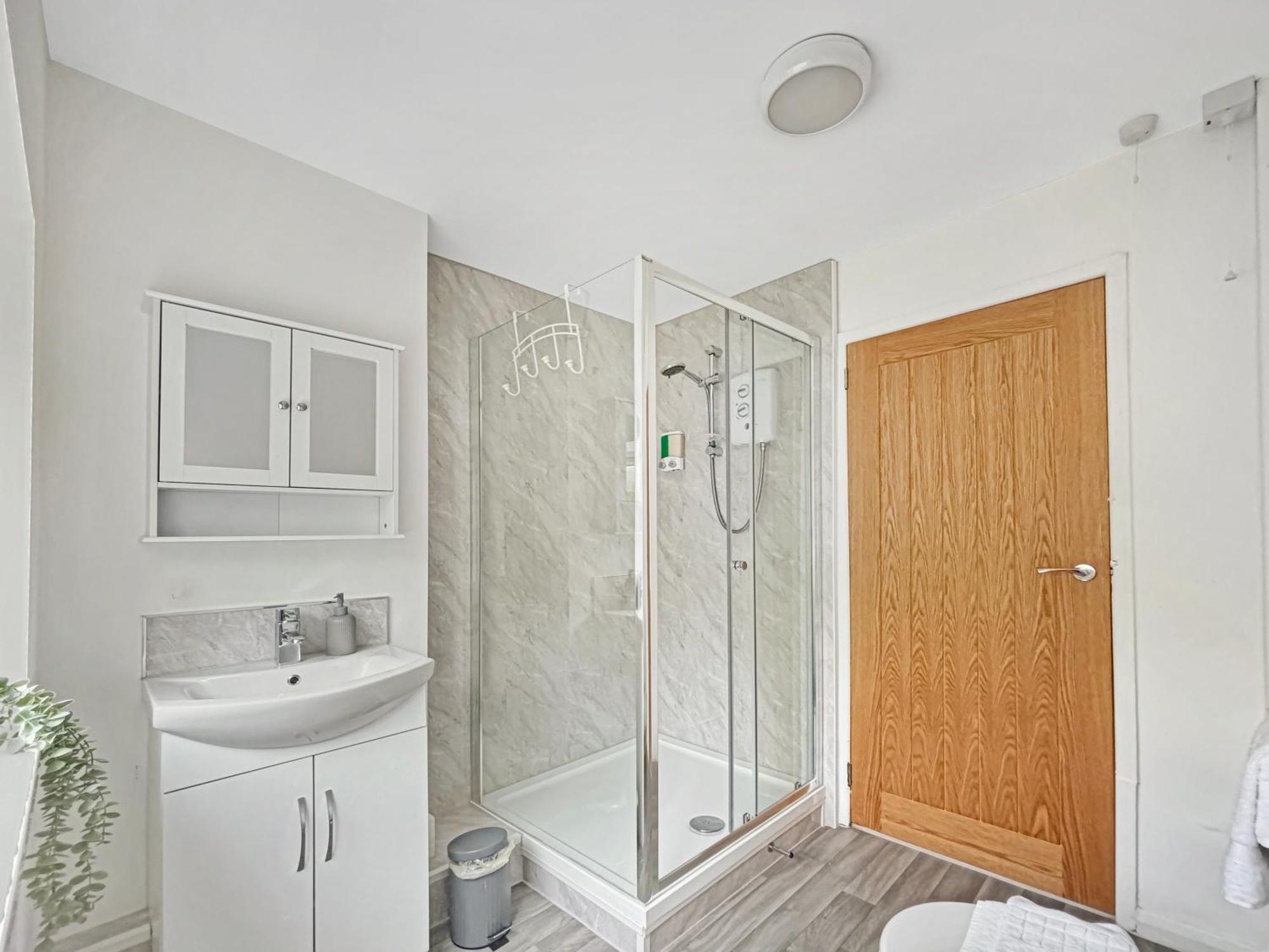 Amaya One -3 Bedroom Townhouse - With Garden - Close To Town Centre - Sleeps 7 Grantham Zewnętrze zdjęcie